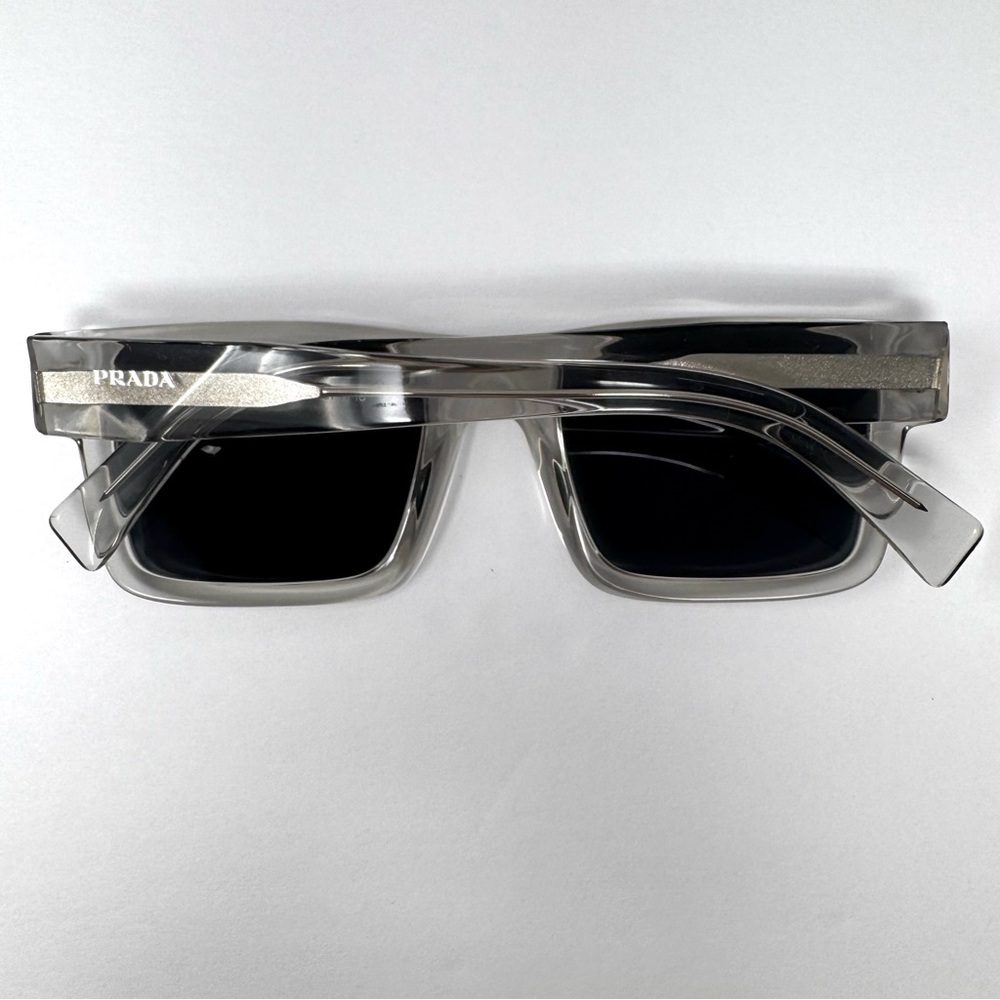 PRADA sunglasses, made in Italy - Picture 6 of 11